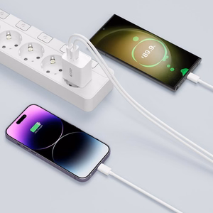Tech-Protect NC30W USB-C PD 30W / USB-A QC 3.0 laadija - valge