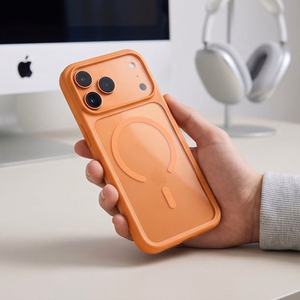Tech-Protect MagOne CC MagSafe ümbris 2 karastatud klaasiga mudelitele iPhone 18 Pro Max / 17 Pro Max, läbipaistev oranž