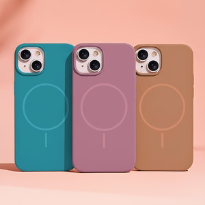 Silicone Thin Mag ümbris iPhone 17 Pro Max 6,9" karamell