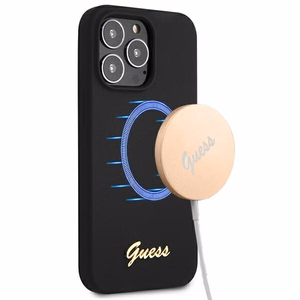 Guess GUHMP13XLSLMGBK iPhone 13 Pro Max 6.7" must/must kõvakaaneline Silikoonist kiri kuldne logo MagSafe