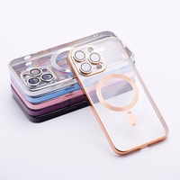 ELECTRO MAG COVER case compatible with MagSafe jaoks IPHONE 16 Pro kuldne