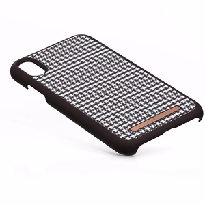 Nordic Elements Saeson Idun Pattern 2 ümbris seadmele iPhone XR, tumepruun