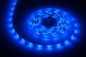 Lighting kit with 150-LED 5050 SMD strip, power supply and colour controller