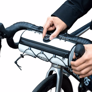 Rockbros TL002 ROAD TO SKY 1.5L veekindel jalgratta juhtraua kott - valge