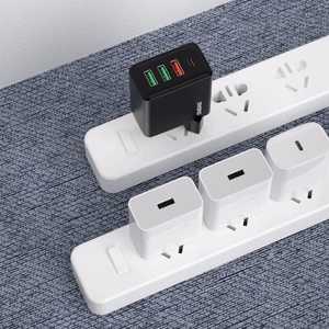 Laadija Dudao A5H must 20W (1xPD / 3xQC3.0)