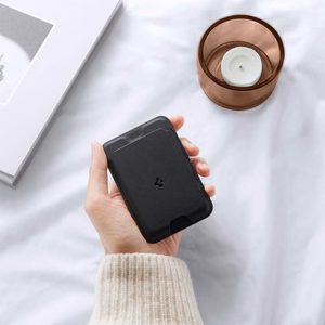 Spigen Valentinus magnetiline rahakott MagSafe'iga - must