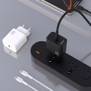 Dudao A27PCEU PD 30W GaN USB-C seinalaadija USB-C kaabliga - must
