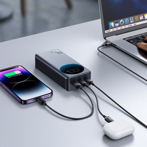 Joyroom JR-PBF05 Pro 30000mAh 65W Powerbank Digitaalse Ekraaniga 2x USB-C 1x USB-A - Must