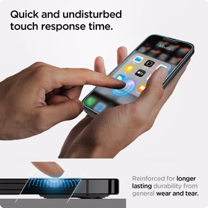 Spigen Glas.tR EZ Fit karastatud klaas iPhone 13 / 13 Pro / 14 / 16e jaoks