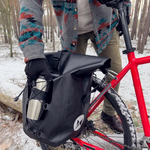 Veekindel jalgratta pakiraamikott Wozinsky WBB24BK, 25 l, must
