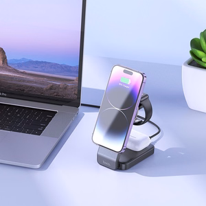 Беспроводное зарядное устройство Hoco 3in1 15W совместимое с MagSafe CQ3 черный