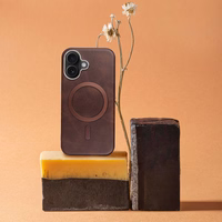 GENTLEMAN MAG COVER Ümbris compatible koos MagSafe jaoks IPHONE 13 pruun