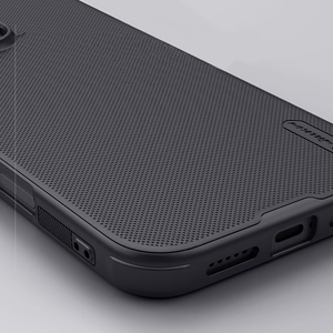 Nillkin Super Frosted Shield Pro ümbris jaoks iPhone 16 Pro - must