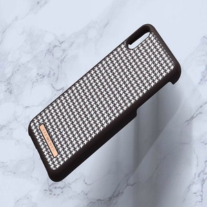 Nordic Elements Saeson Idun Pattern 2 ümbris seadmele iPhone XS Max, tumepruun