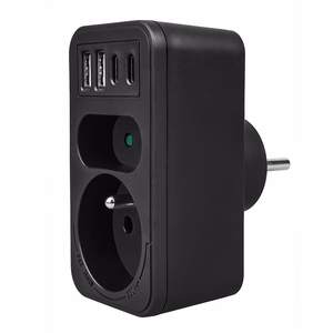 Maclean MCE249 F/B – võrgupesa jaotur, 2 pistikupesa, 4 USB-porti: 2×USB-A ja 2×USB-C PD 20 W, 1×16 A + 1×6 A