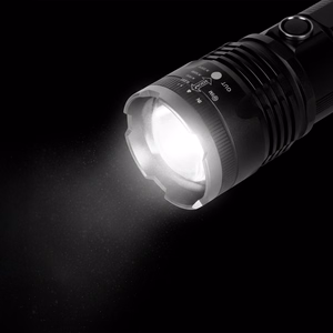 Võimas laetav taskulamp, 20 W
