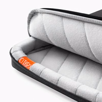 Tech-Protect Defender Bag jaoks 15-16 Laptop - must and oranž