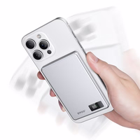 BWOO aluminium magnetic akupank P75 PD 20W 5000 mAh with digital display and USB-C port hõbedane