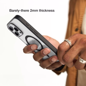 Incase Slim Case MagSafe'i toega ümbris iPhone 16 Pro-le, must ja poolläbipaistev