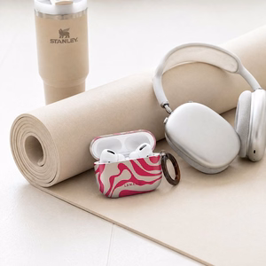 Lamano Tech-Protect Case for AirPods Pro 3 - Pink and Beige