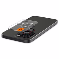 Spigen Optik Pro L-Series Glas.tR EZ Fit Karastatud klaas jaoks iPhone 14 Pro / Pro Max / 15 Pro / Pro Max / 16 Pro / 16 Pro Max / 17 Pro / 17 Pro Max - must with punane Edge