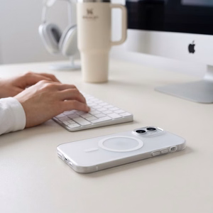 Tech-Protect MagZero MagSafe-ümbris iPhone 17 jaoks, mattvalge