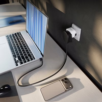 SBS CH Travel Adapter - Universal - Valge