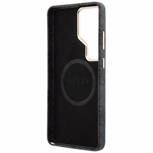 Guess чехол 4G Triangle Logo MagSafe для Samsung Galaxy S26 Ultra чёрный