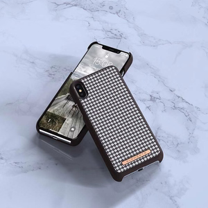 Nordic Elements Saeson Idun Pattern 2 ümbris seadmele iPhone XS Max, tumepruun