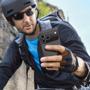 Ümbris Dux Ducis Shld Apple iPhone 17 Pro must (Triangle Pattern)