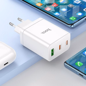 Phone Laadija Hoco 2 x USB C + USB A QC3.0 PD 3A 35W + Kaabel USB C to USB C N33 valge