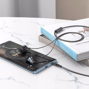 HOCO wire kõrvaklapid Jack 3,5 mm with microphone M110 metal hall