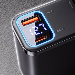 Orico Twin Reach 45W USB-A + USB-C autolaadija kahe sissetõmmatava USB-C kaabliga - must