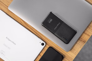 Kruger&Matz 10 000 mAh Li-pol akupank QC ja PD-ga