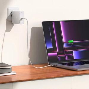 Spigen ArcStation Pro Charger + USB-C 140-W Cable - Valge
