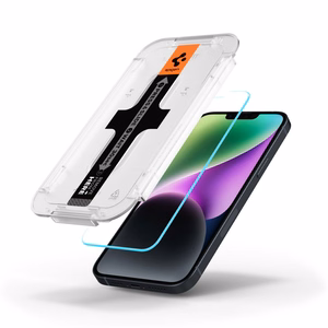 Spigen Glas.tR EZ Fit karastatud klaas iPhone 13 / 13 Pro / 14 / 16e jaoks