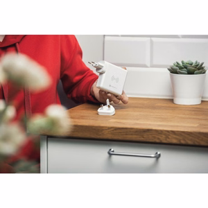 Multifunction laadija Forcell F-Energy 4in1 2 x USB A + USB C 15W + akupank 8000mAh + juhtmevaba charging valge