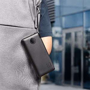 Powerbank Veger C20 (W2047 / W2059) 20000 mAh with built-in Micro-USB cables / Type C / Lightning must