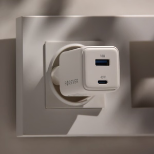 Forever TC-08-45AC GaN PD QC laadija 1x USB-C 1x USB 45W valge