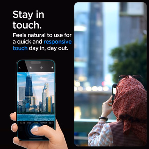 Spigen Glas.tR EZ Fit Karastatud klaas jaoks iPhone 15 Pro - 2 pcs.