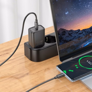 Phone Laadija Hoco USB C QC PD 20W + Kaabel USB C to Lightning N60 must