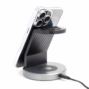 ELECTRO MAG COVER case compatible with MagSafe jaoks IPHONE 17 hõbedane