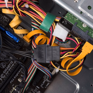 Orico PVU3 PCIe laienduskaart 7 USB 3.0 pesaga lauaarvutitele – must