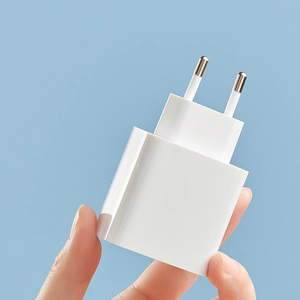 Xiaomi Travel Laadija Combo fast Laadija USB-A / USB-C 33W PD valge (BHR4996GL)