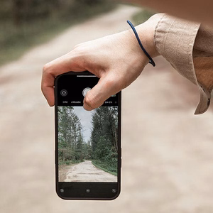 Uniq Heldro ümbris iPhone 12 Pro Max'ile - must kamuflaaž