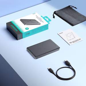 Joyroom JR-PBM08 Pro 22,5 W 10000 mAh akupank juhtmevaba laadimise ja 2 x USB-C-pordiga – hall