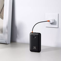 Powerbank Veger K2 (W2068) PD QC3.0 35W 20000 mAh with built-in Type C cables / Lightning must