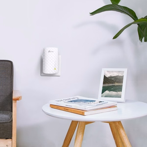 TP-Link RE200 võrgulaiendi Võrgu kordusvõimendi valge 10, 100 Mbit/s
