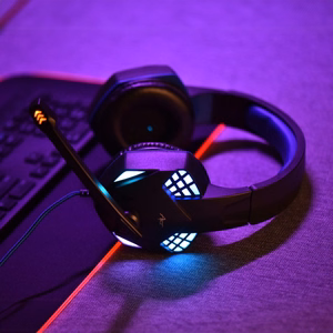 ART wire headphones gaming Jack 3,5 mm / USB A with microphone G11 must