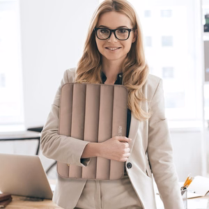 Tech-Protett Fluffy Laptop Kott 15-16 - Brown